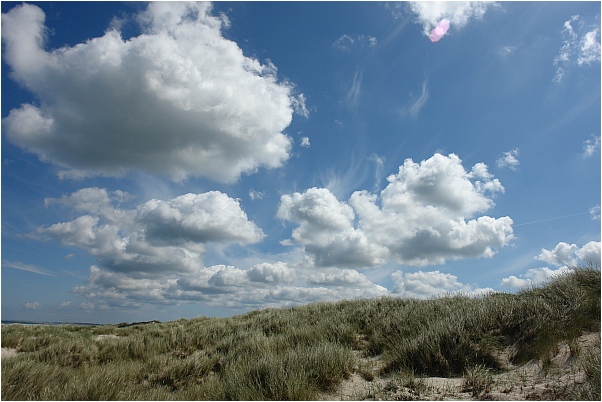 D&uuml;nen und Wolken und herrliches Wetter an D&auml;nemarks Nordseek&uuml;ste